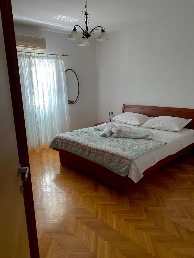 Апартаменты Apartman Nives Трогир Экстерьер фото